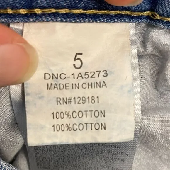 Machine Novelle Mode Low Rise Ripped Capris - Picture 3 of 7